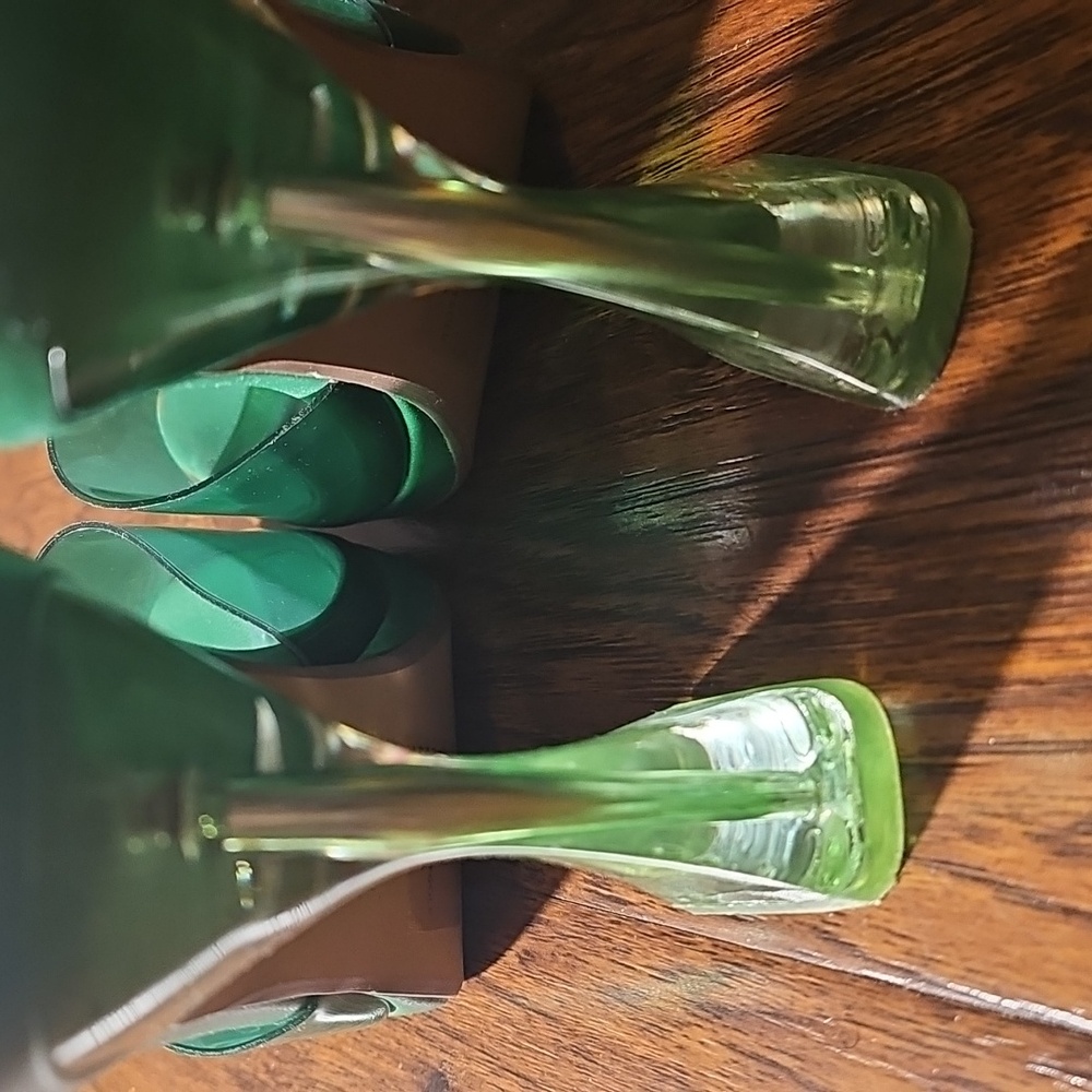Steve Madden Emerald Green Mules - Picture 3 of 4